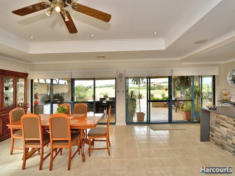 Photo - 14 Sanctuary Circuit, Dawesville WA 6211 - Image 7