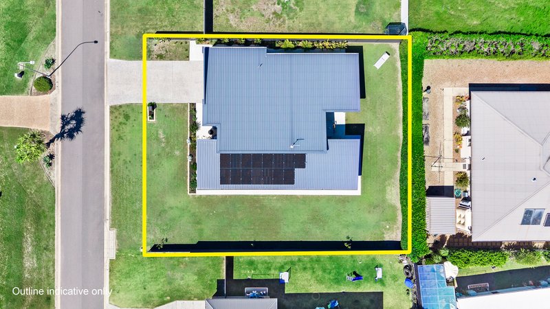 Photo - 14 Sandcastles Circuit, Burrum Heads QLD 4659 - Image 3