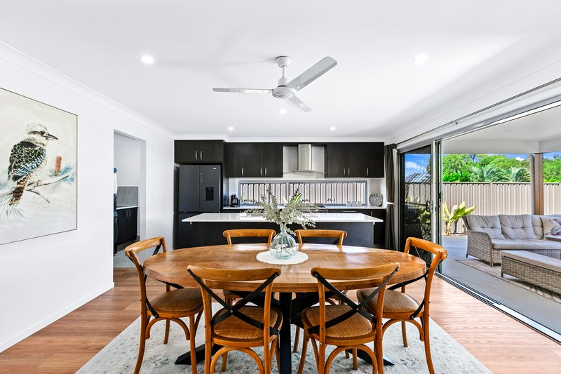 Photo - 14 Sandcastles Circuit, Burrum Heads QLD 4659 - Image 8