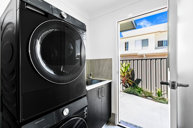 Photo - 14 Sandcastles Circuit, Burrum Heads QLD 4659 - Image 17