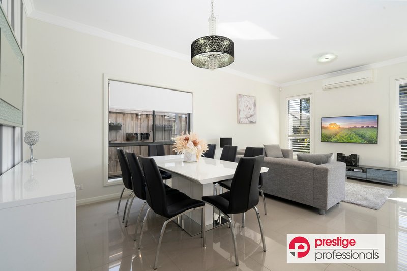 Photo - 14 Sandstock Street, Moorebank NSW 2170 - Image 2