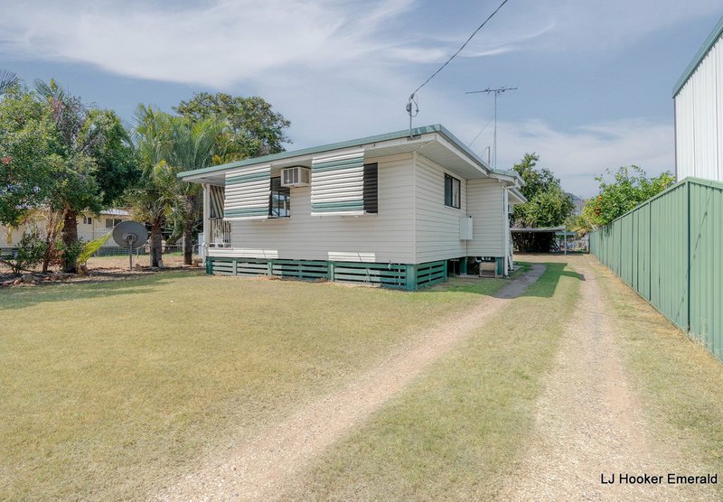 14 Sapphire Ave , Emerald QLD 4720