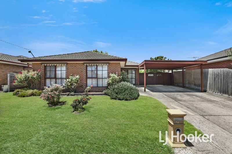 14 Sapphire Drive, Hampton Park VIC 3976