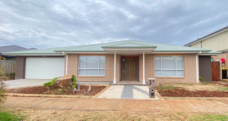 14 Sassafras Way, Aintree VIC 3336