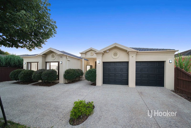 Photo - 14 Sassari Court, Point Cook VIC 3030 - Image 2