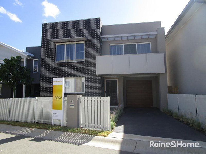 Photo - 14 Saxon Ln , Rouse Hill NSW 2155 - Image 1
