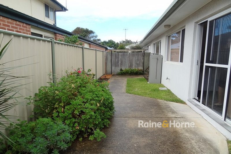 Photo - 1/4 Schnapper Road, Ettalong Beach NSW 2257 - Image 4