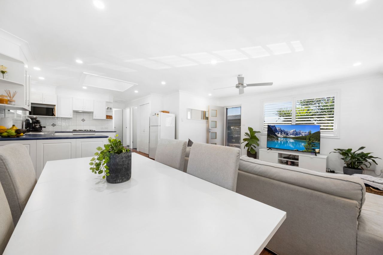 3-bedroom house at 14 Scullin Place, Berkeley Vale, NSW 2261, , New South Wales