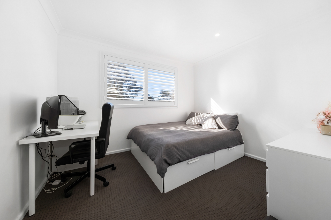 3-bedroom house at 14 Scullin Place, Berkeley Vale, NSW 2261, , New South Wales