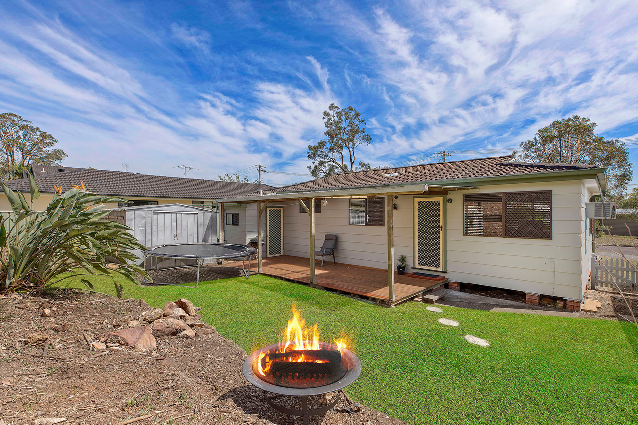 3-bedroom house at 14 Scullin Place, Berkeley Vale, NSW 2261, , New South Wales