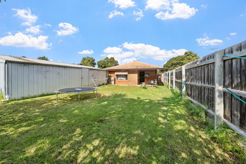 Photo - 14 Second Avenue, Melton South VIC 3338 - Image 8