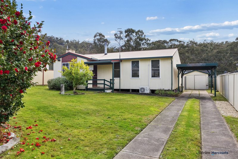 Photo - 14 Second Street, Eildon VIC 3713 - Image 1