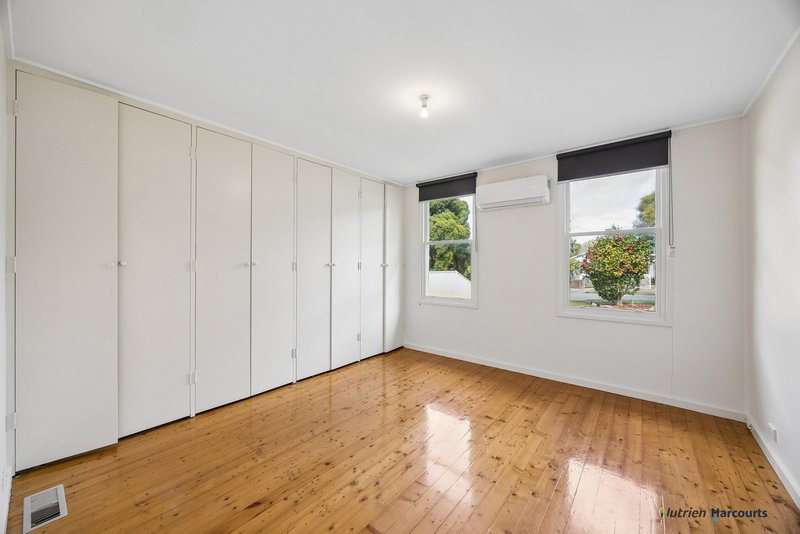 Photo - 14 Second Street, Eildon VIC 3713 - Image 11