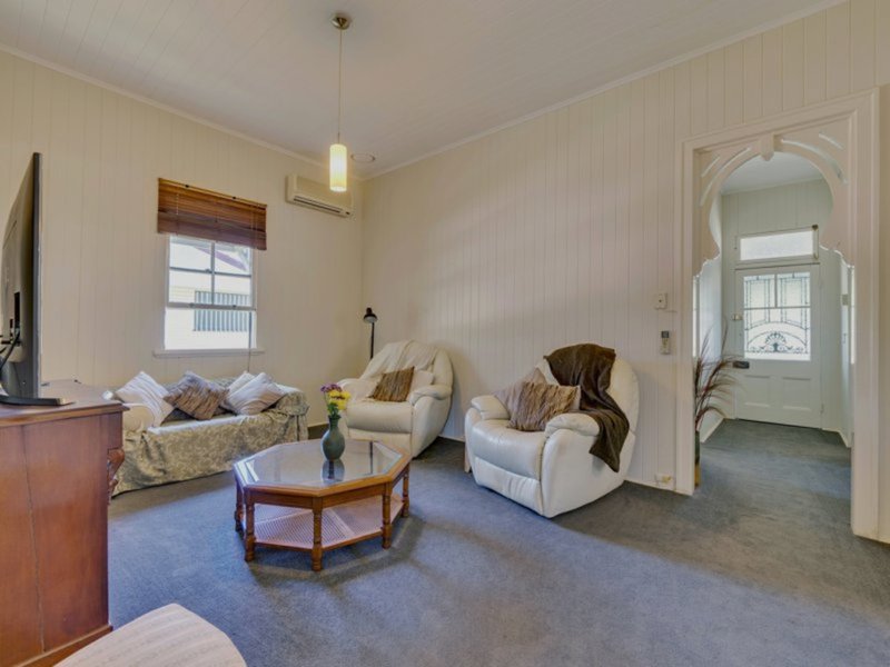 Photo - 14 Selwyn St , Beaudesert QLD 4285 - Image 5