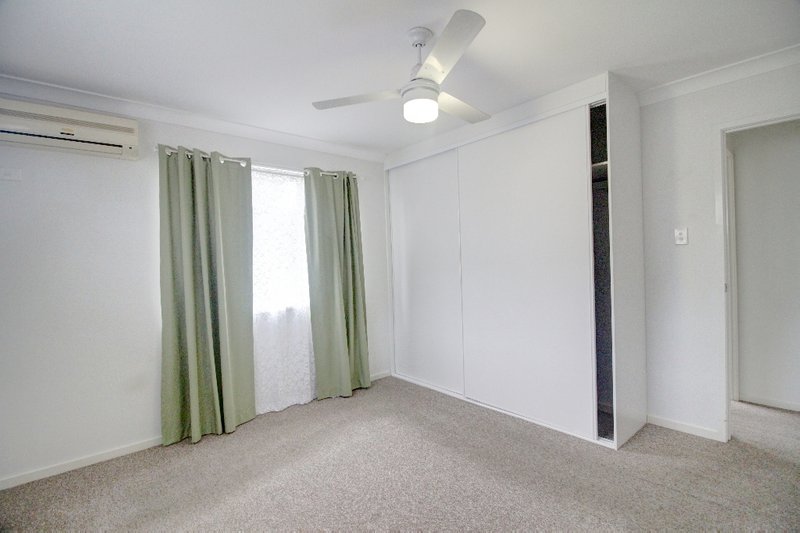 Photo - 14 Selwyn Street, North Booval QLD 4304 - Image 6