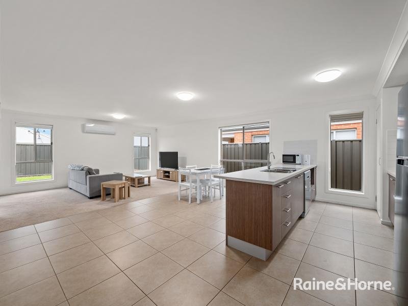 Photo - 14 Senna Avenue, Andrews Farm SA 5114 - Image 2