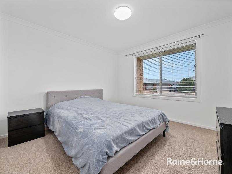 Photo - 14 Senna Avenue, Andrews Farm SA 5114 - Image 4