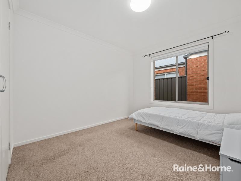 Photo - 14 Senna Avenue, Andrews Farm SA 5114 - Image 6