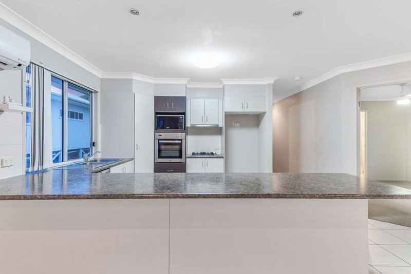 Photo - 14 Serin Street, Upper Coomera QLD 4209 - Image 11