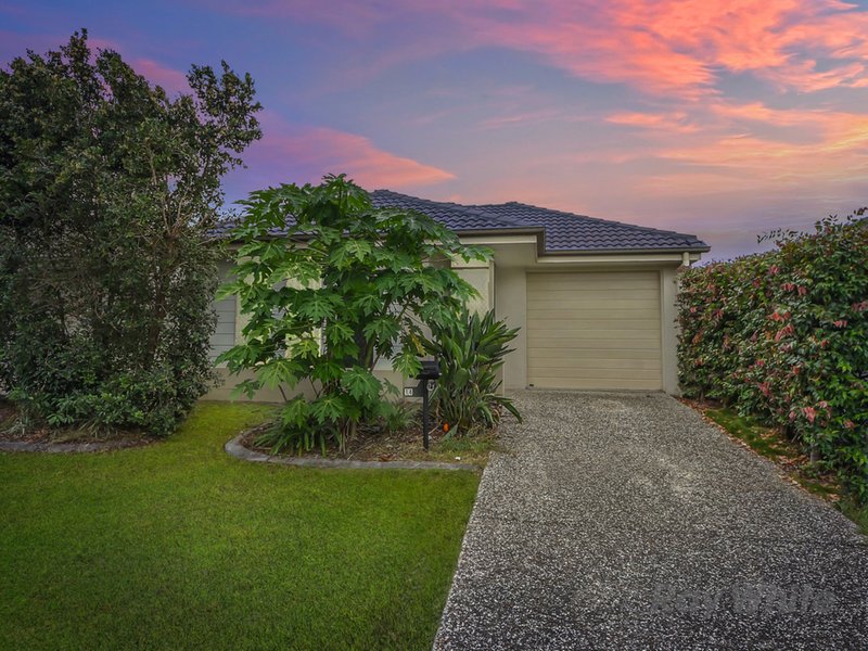 Photo - 14 Severn Crescent, North Lakes QLD 4509 - Image 2