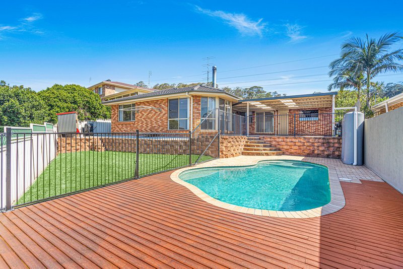 14 Severn Place, Albion Park NSW 2527