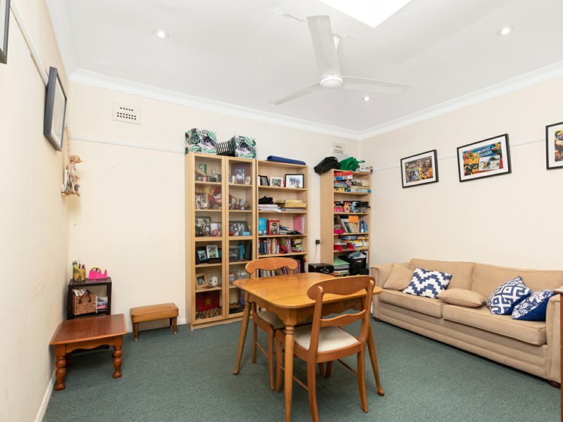 Photo - 14 Seville Street, North Parramatta NSW 2151 - Image 8