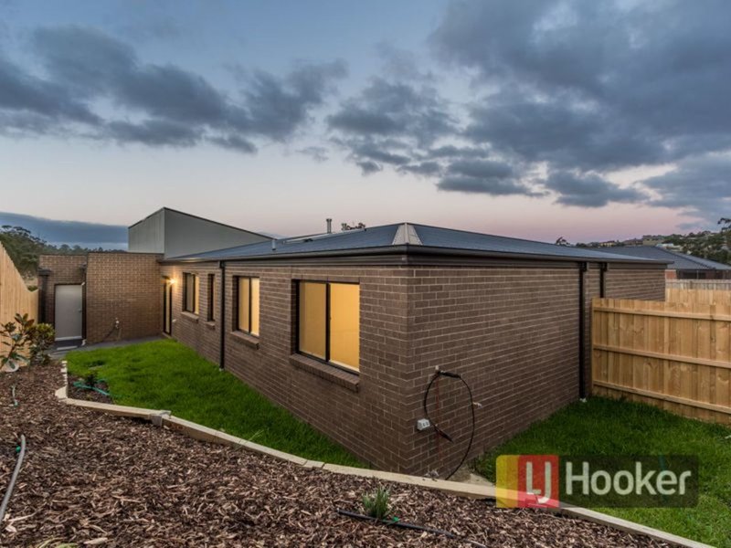 Photo - 1/4 Shakespeare Court, Drouin VIC 3818 - Image 12