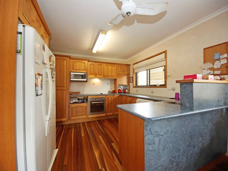 Photo - 14 Shea Street, Scarborough QLD 4020 - Image 4