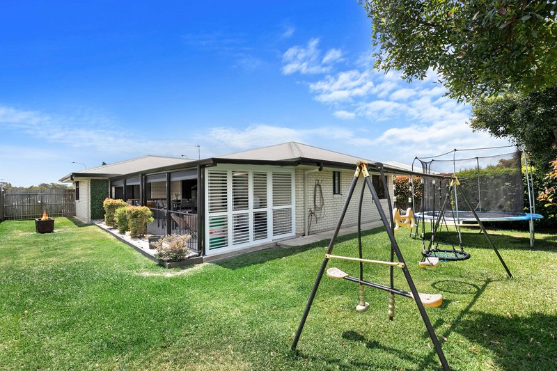 Photo - 14 Shearwater Street, Kawungan QLD 4655 - Image 14