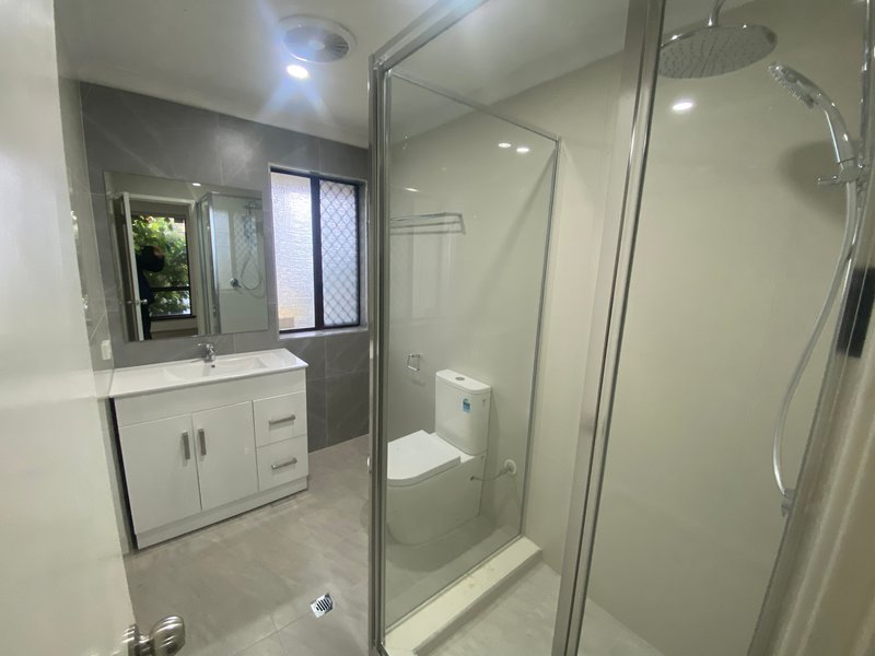 Photo - 14 Sherwood Place, Alexander Heights WA 6064 - Image 24