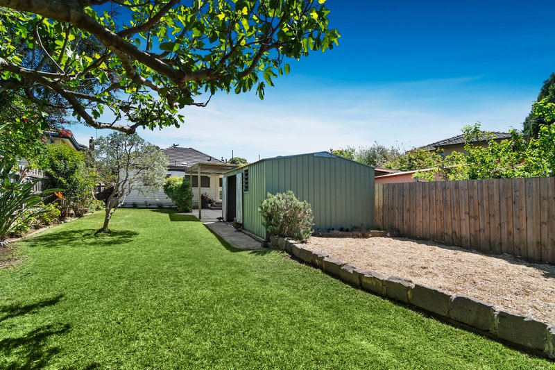 Photo - 14 Shore Grove, Coburg North VIC 3058 - Image 8