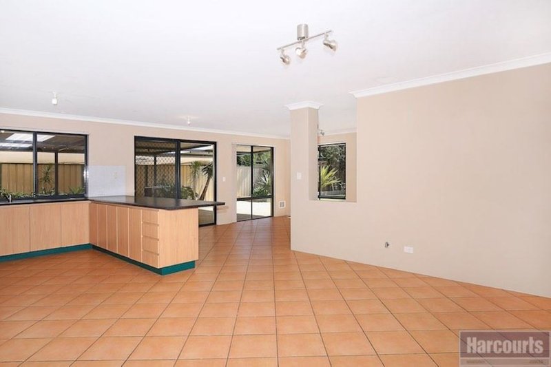 Photo - 14 Signet Court, Wannanup WA 6210 - Image 5