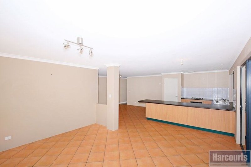 Photo - 14 Signet Court, Wannanup WA 6210 - Image 7