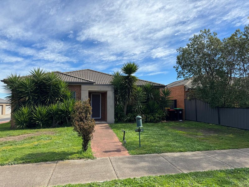 Photo - 14 Silverleaf Drive, Melton VIC 3337 - Image 1