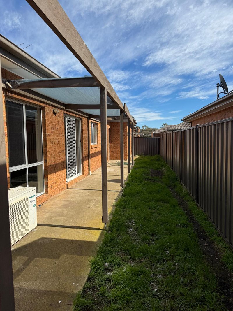 Photo - 14 Silverleaf Drive, Melton VIC 3337 - Image 13
