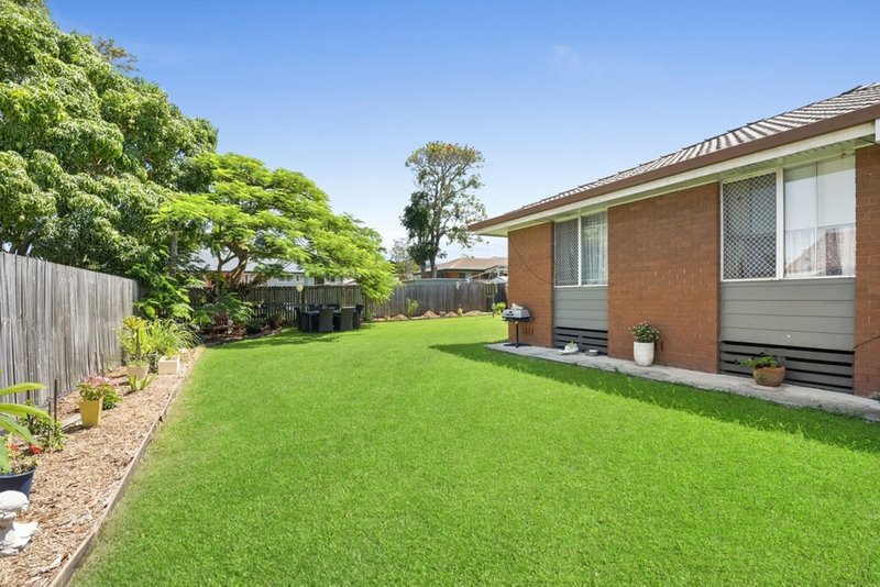 Photo - 14 Simon Street, Deception Bay QLD 4508 - Image 9