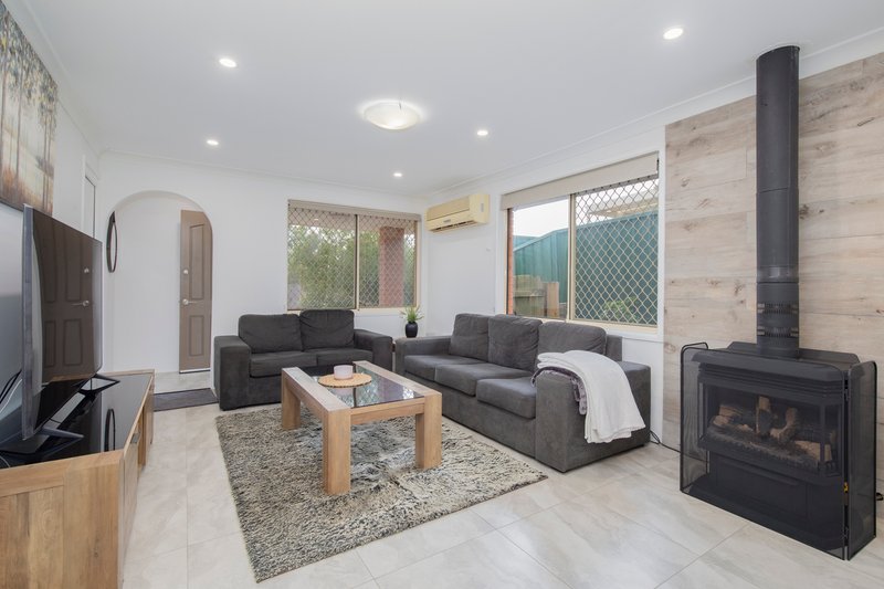 Photo - 1/4 Simpson Court, Mayfield NSW 2304 - Image 2