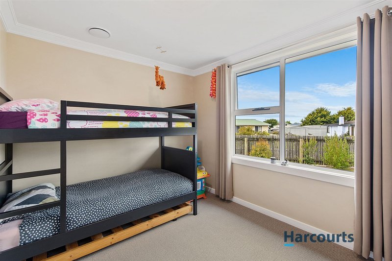 Photo - 14 Smith Street, Ulverstone TAS 7315 - Image 8