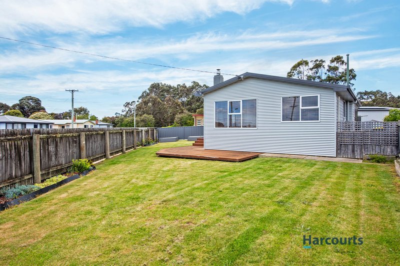 Photo - 14 Smith Street, Ulverstone TAS 7315 - Image 4