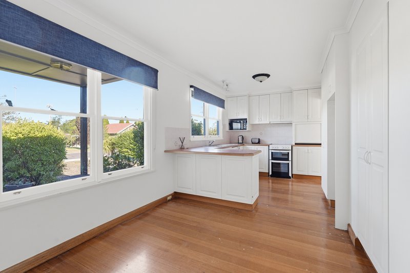 Photo - 14 Somerdale Road, Claremont TAS 7011 - Image 3