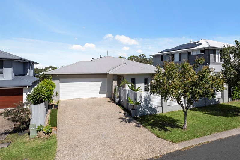 14 Sovereign Place, Bridgeman Downs QLD 4035