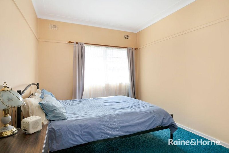 Photo - 14 Spencer Street, Moss Vale NSW 2577 - Image 6