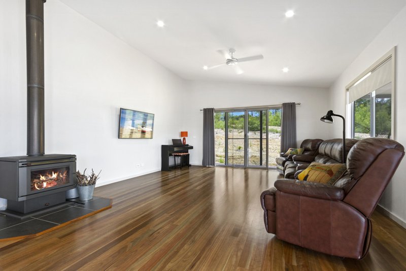 Photo - 14 Spotted Gum Place, North Batemans Bay NSW 2536 - Image 7