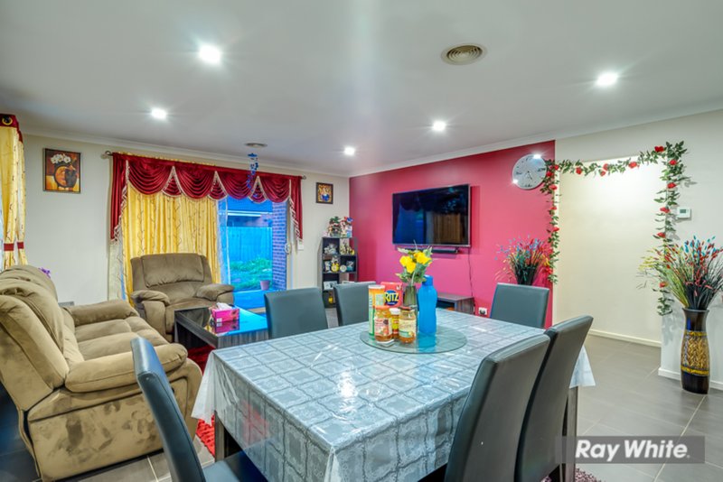 Photo - 14 Springleaf Road, Tarneit VIC 3029 - Image 10