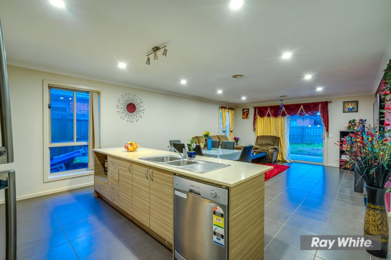 Photo - 14 Springleaf Road, Tarneit VIC 3029 - Image 15