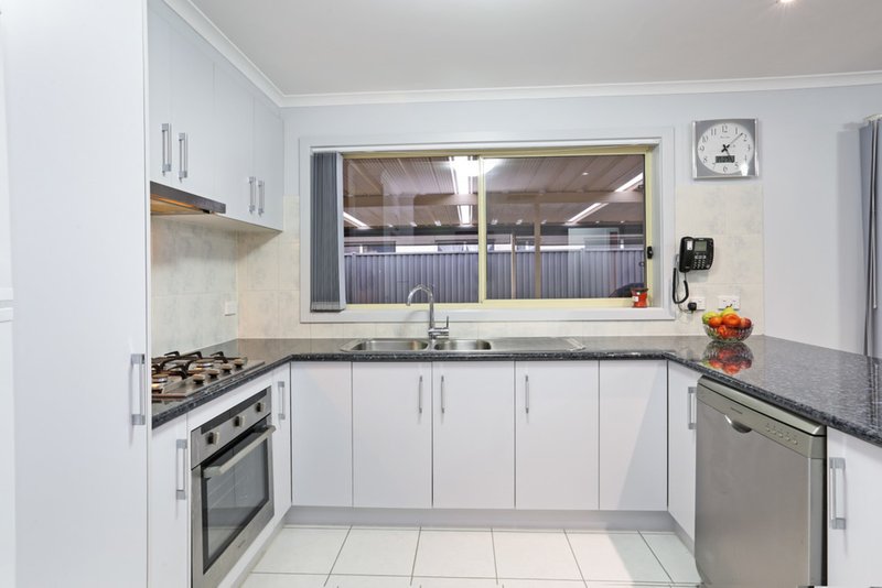 Photo - 14 Springwater Drive, Lara VIC 3212 - Image 3