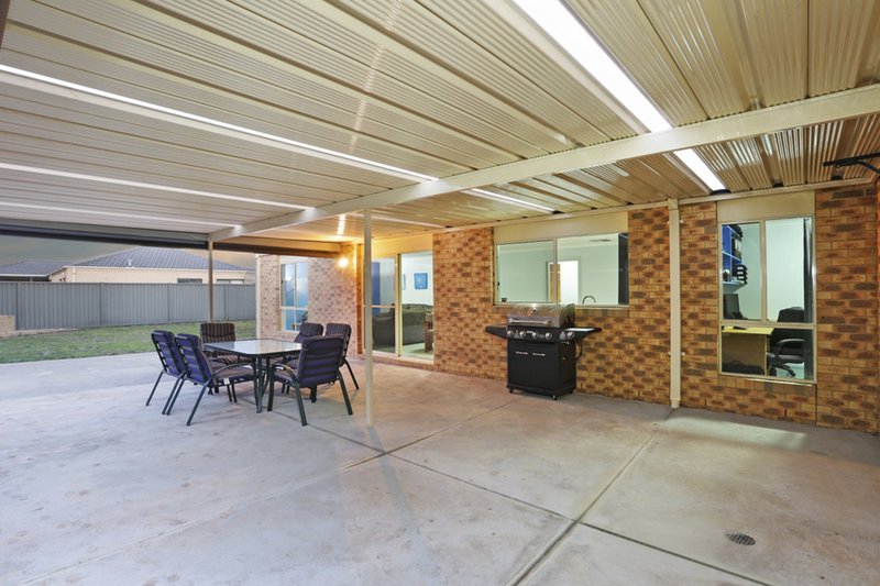 Photo - 14 Springwater Drive, Lara VIC 3212 - Image 15