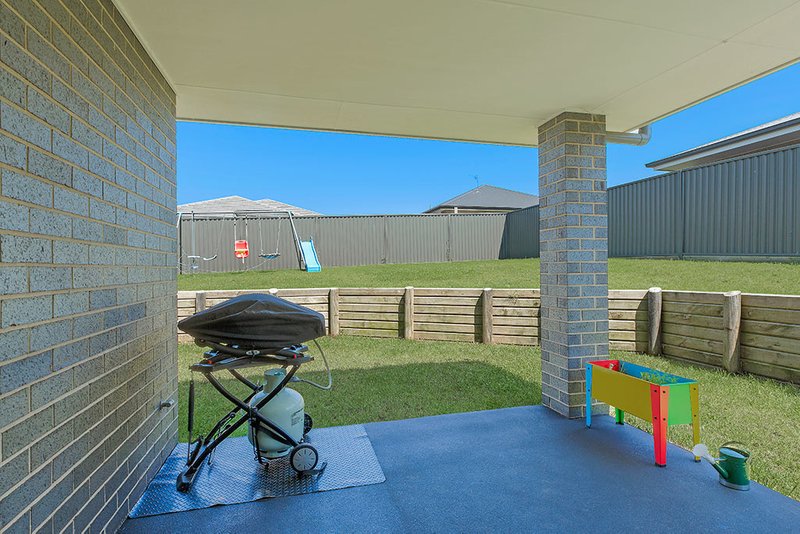 Photo - 14 St Andrews Close, Heddon Greta NSW 2321 - Image 12