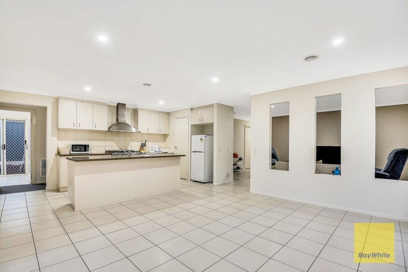 Photo - 14 Starling Avenue, Tarneit VIC 3029 - Image 11