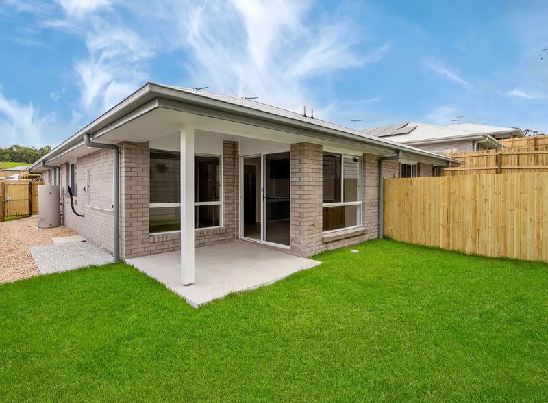 Photo - 1/4 Stathis Place, Bundamba QLD 4304 - Image 14